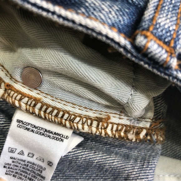 Free People Highwaisted Medium Wash Raw Hem Cutoffs Denim Shorts 24 - Picture 4 of 5